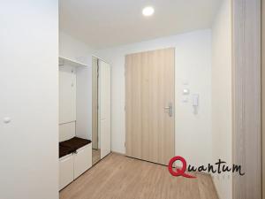 Pronájem bytu 2+kk, Praha - Třebonice, Do zahrádek I, 51 m2