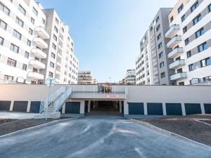 Pronájem bytu 2+kk, Praha - Hlubočepy, Fabiánové, 48 m2