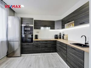 Prodej bytu 1+1, Chodová Planá, 35 m2