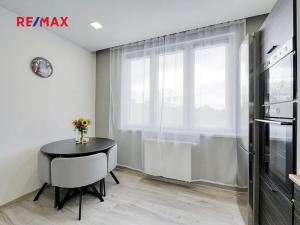 Prodej bytu 1+1, Chodová Planá, 35 m2