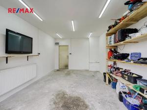 Prodej bytu 1+1, Chodová Planá, 35 m2