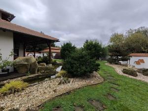 Pronájem rodinného domu, Opolany, 155 m2