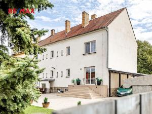 Prodej vícegeneračního domu, České Velenice, Komenského, 247 m2