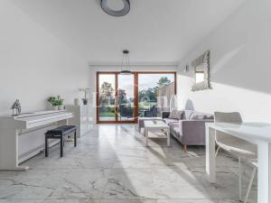 Prodej bytu 2+kk, Praha, Formanská, 56 m2