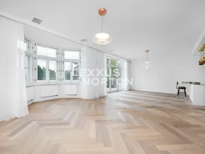 Prodej vily, Praha - Smíchov, Tichá, 340 m2