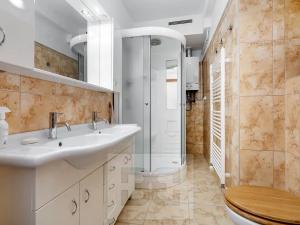 Prodej kanceláře, Praha - Vinohrady, Na Kozačce, 95 m2