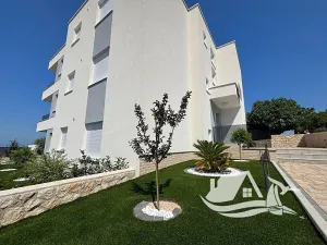 Prodej bytu 3+kk, Novalja, Chorvatsko, 72 m2