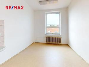 Prodej kanceláře, Svitavy, 800 m2