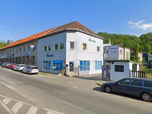 Pronájem obchodního prostoru, Praha - Hrdlořezy, Českobrodská, 300 m2