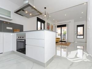 Prodej vily, Torrevieja, Španělsko, 95 m2