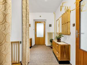 Prodej rodinného domu, Vrhaveč - Neznašovy, 253 m2