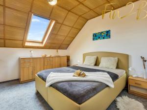 Prodej rodinného domu, Vrhaveč - Neznašovy, 253 m2