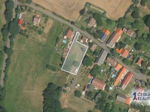 Prodej podílu komerčního pozemku, Úštěk, 885 m2