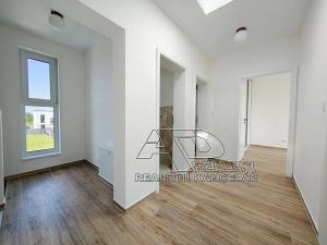 Pronájem rodinného domu, Roudné, 150 m2