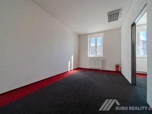 Pronájem kanceláře, Otrokovice, Dr. E. Beneše, 131 m2