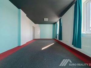 Pronájem kanceláře, Otrokovice, Dr. E. Beneše, 131 m2