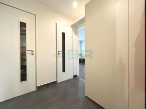 Pronájem bytu 1+1, Praha - Černý Most, Ronešova, 38 m2