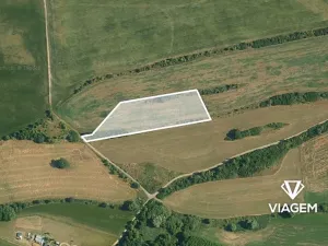 Prodej podílu pole, Chýnice, 1403 m2