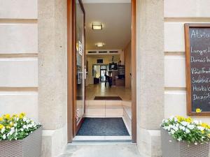 Prodej obchodního prostoru, Chrudim, Resselovo náměstí, 121 m2