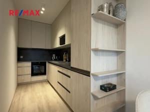 Pronájem bytu 2+kk, Praha - Žižkov, Malešická, 53 m2