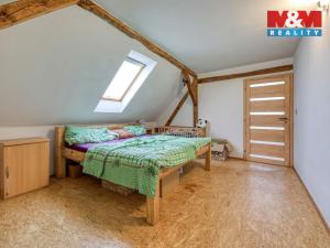 Prodej rodinného domu, Cebiv, 360 m2