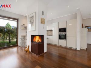 Prodej rodinného domu, Velká Polom, U Jízdárny, 160 m2