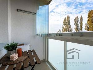 Prodej bytu 3+kk, Praha - Horní Měcholupy, Janovská, 63 m2