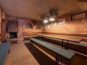 Prodej komerční, Velké Bílovice, 508 m2