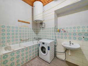 Prodej vícegeneračního domu, Hronov, 200 m2