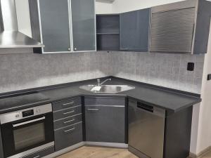 Pronájem bytu 3+kk, Praha - Strašnice, Věšínova, 68 m2