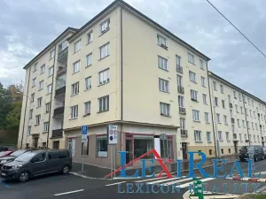 Pronájem obchodního prostoru, Praha - Břevnov, Bělohorská, 211 m2