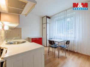 Prodej bytu 3+1, Teplá, Palackého, 68 m2