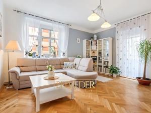 Prodej bytu 4+1, Teplice, Metelkovo náměstí, 120 m2