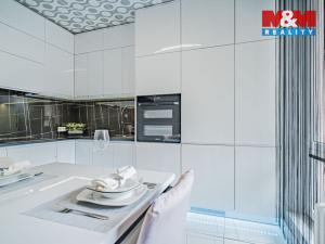 Prodej bytu 2+1, Český Těšín, Ostravská, 64 m2