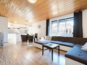 Prodej činžovního domu, Mělník, Mladoboleslavská, 238 m2