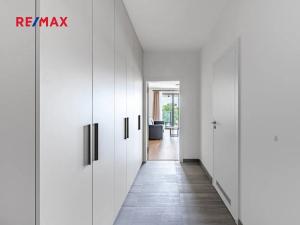 Pronájem bytu 1+kk, Praha - Karlín, Breitfeldova, 42 m2