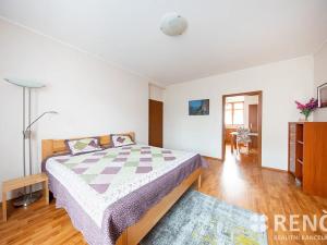 Pronájem bytu 2+1, Praha - Dolní Počernice, Jana Bílka, 77 m2