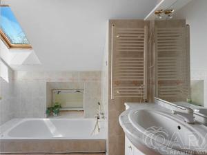 Prodej rodinného domu, Žernov, 220 m2