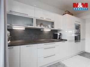 Prodej rodinného domu, Nýrsko, Pod Lesem, 174 m2