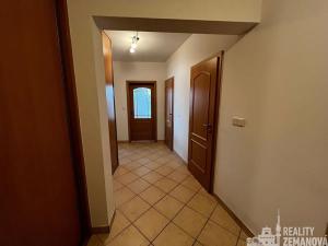 Pronájem bytu 2+kk, Praha - Záběhlice, Mattioliho, 69 m2