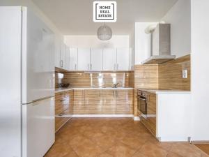 Prodej bytu 3+kk, Praha - Letňany, Pavla Beneše, 101 m2