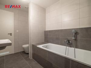 Prodej bytu 3+kk, Praha - Hrdlořezy, Českobrodská, 87 m2