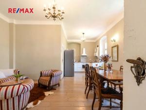 Prodej rodinného domu, Včelákov, 358 m2