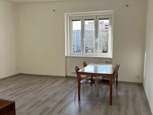 Pronájem bytu 2+1, Praha - Vinohrady, Mrštíkova, 63 m2