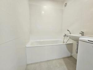 Pronájem bytu 4+1, Liberec, Vlčí vrch, 78 m2