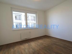 Pronájem bytu 2+kk, Praha - Vysočany, Smržových, 61 m2