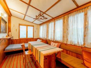 Prodej chaty, Dolany nad Vltavou, V Borovičkách, 48 m2