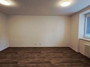 Pronájem bytu 1+1, Kroměříž, Smetanova, 39 m2