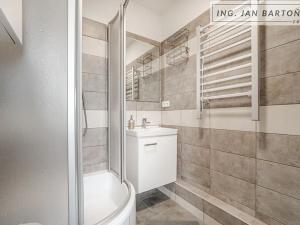 Pronájem bytu 2+1, Jihlava, Vančurova, 58 m2