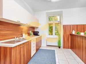 Prodej vícegeneračního domu, Malonty, 317 m2